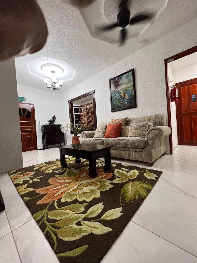 One South Place Hotel 伯利兹城 外观 照片